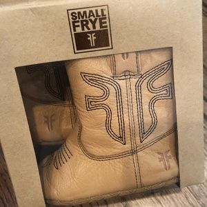 Small Frye baby leather Boots